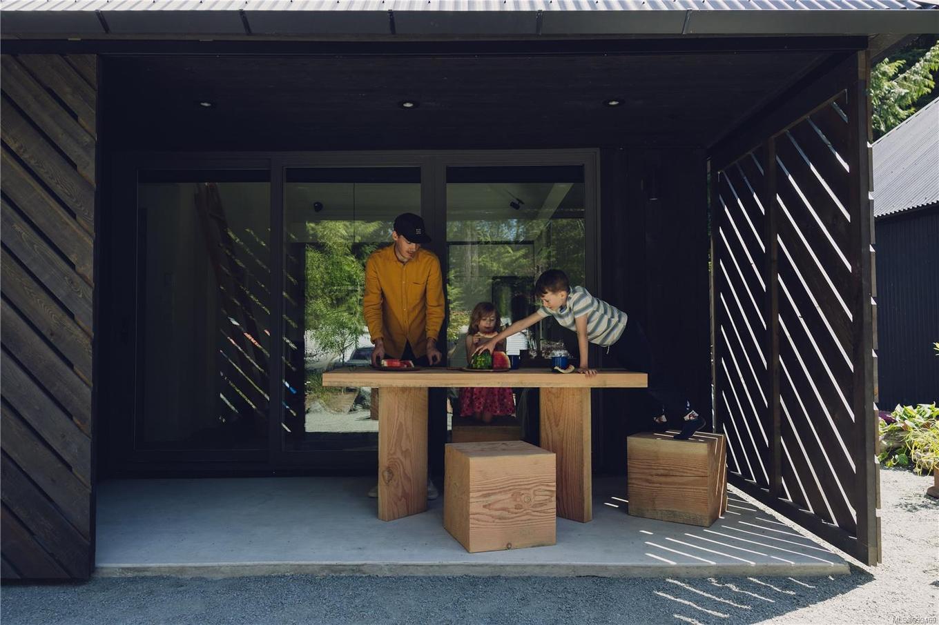 17-6504 Powder Main Rd, Port Renfrew, BC