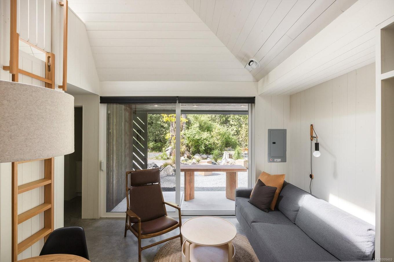 17-6504 Powder Main Rd, Port Renfrew, BC