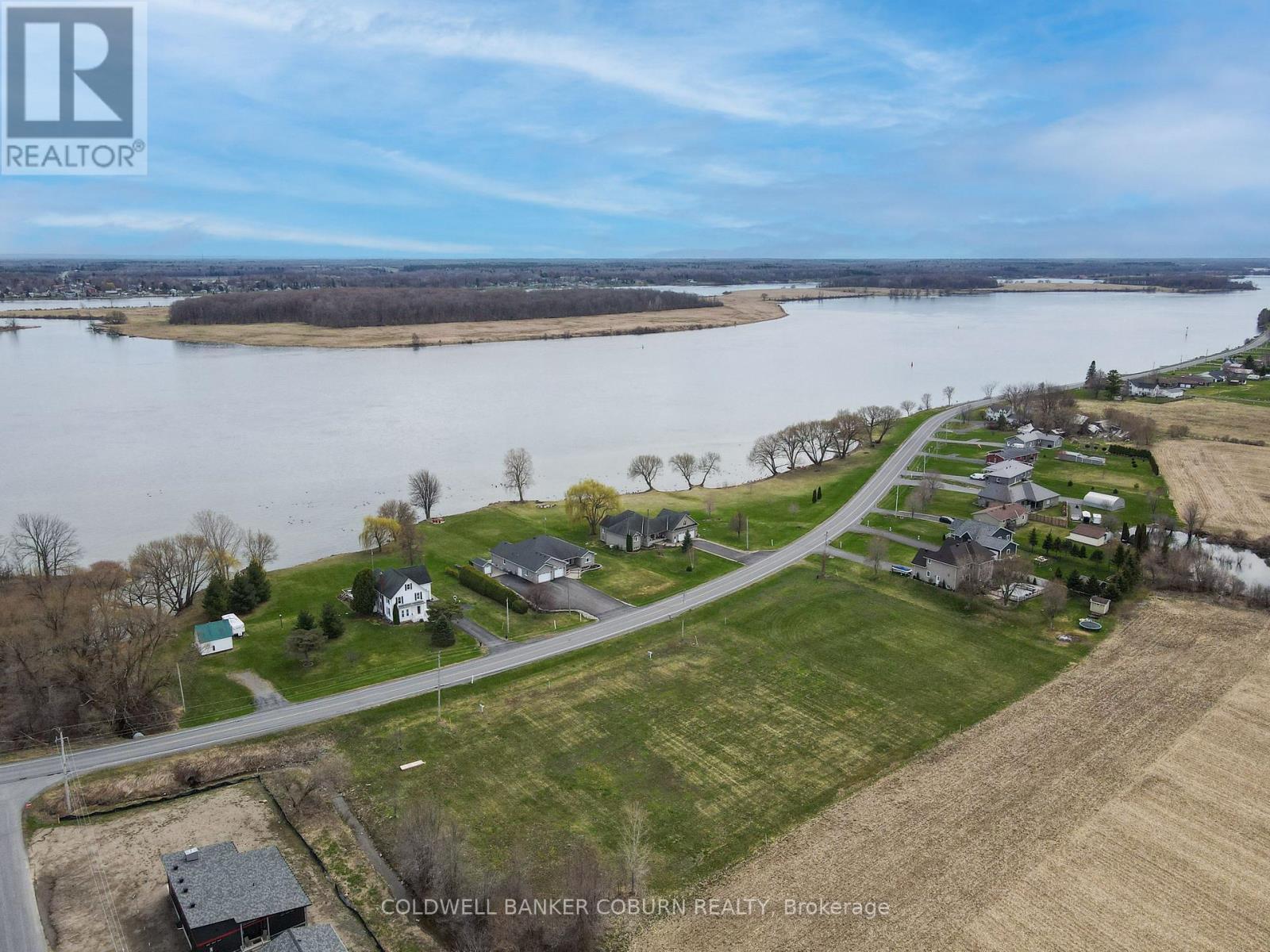 2 - 0000 Lakeshore Drive, South Dundas, ON