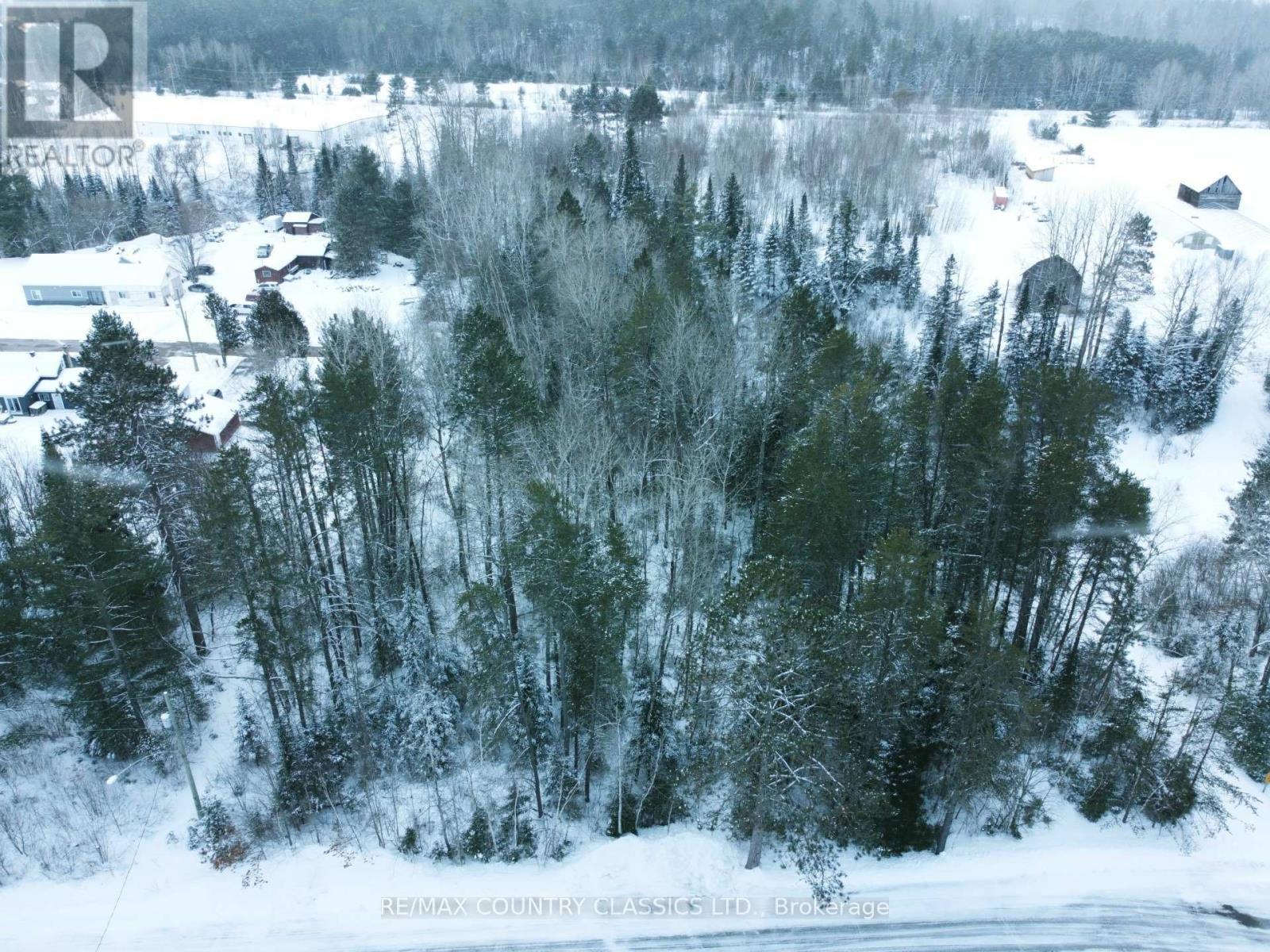 Pl177 Murray Park Street, Madawaska Valley, ON