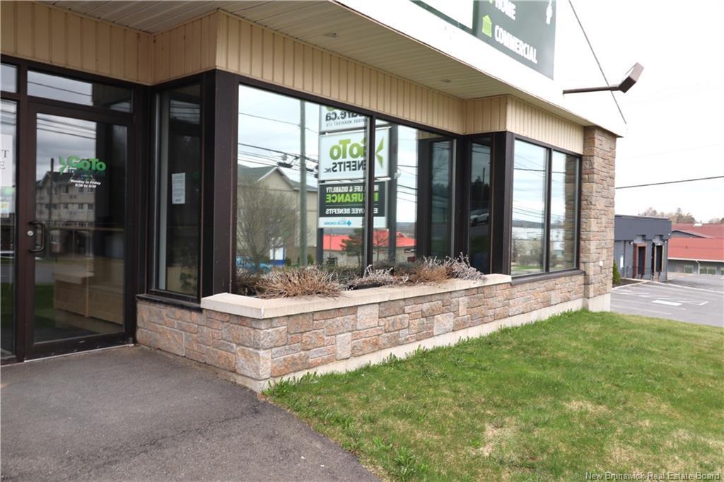 676 Prospect St, Fredericton, NB