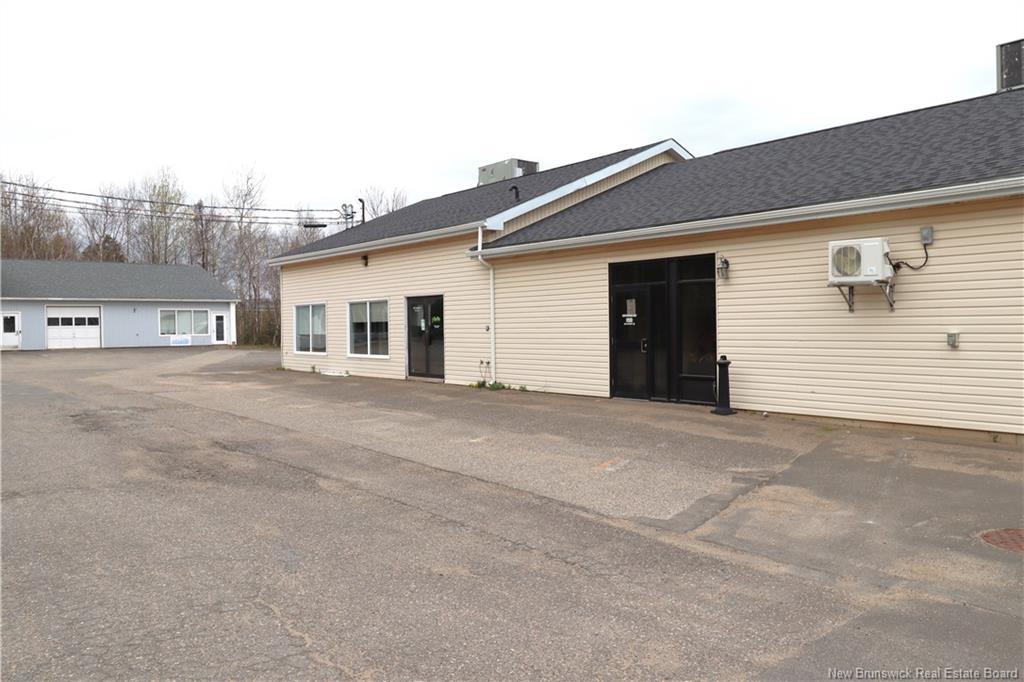 676 Prospect St, Fredericton, NB