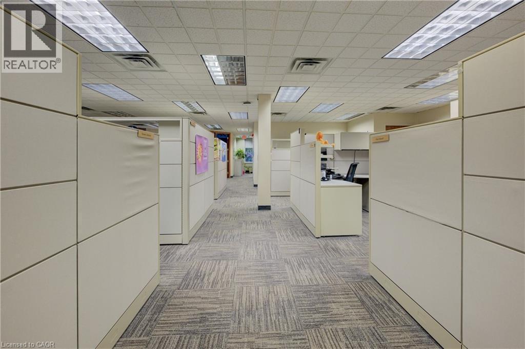 100 Erb Street E, Waterloo, ON