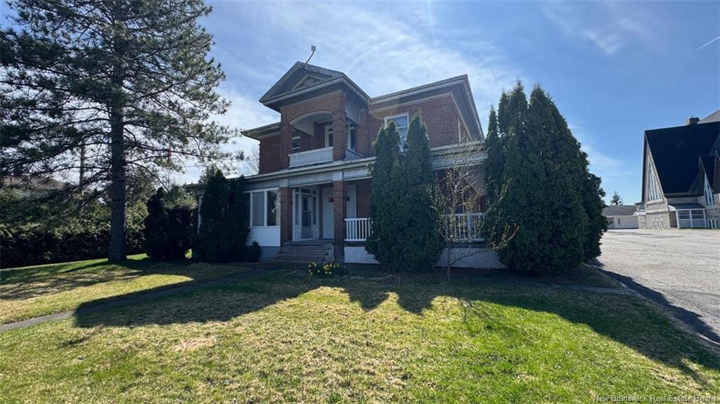 672 Principale St, Saint-Léonard, NB