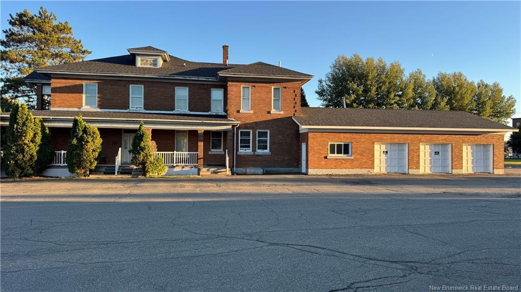 672 Principale St, Saint-Léonard, NB