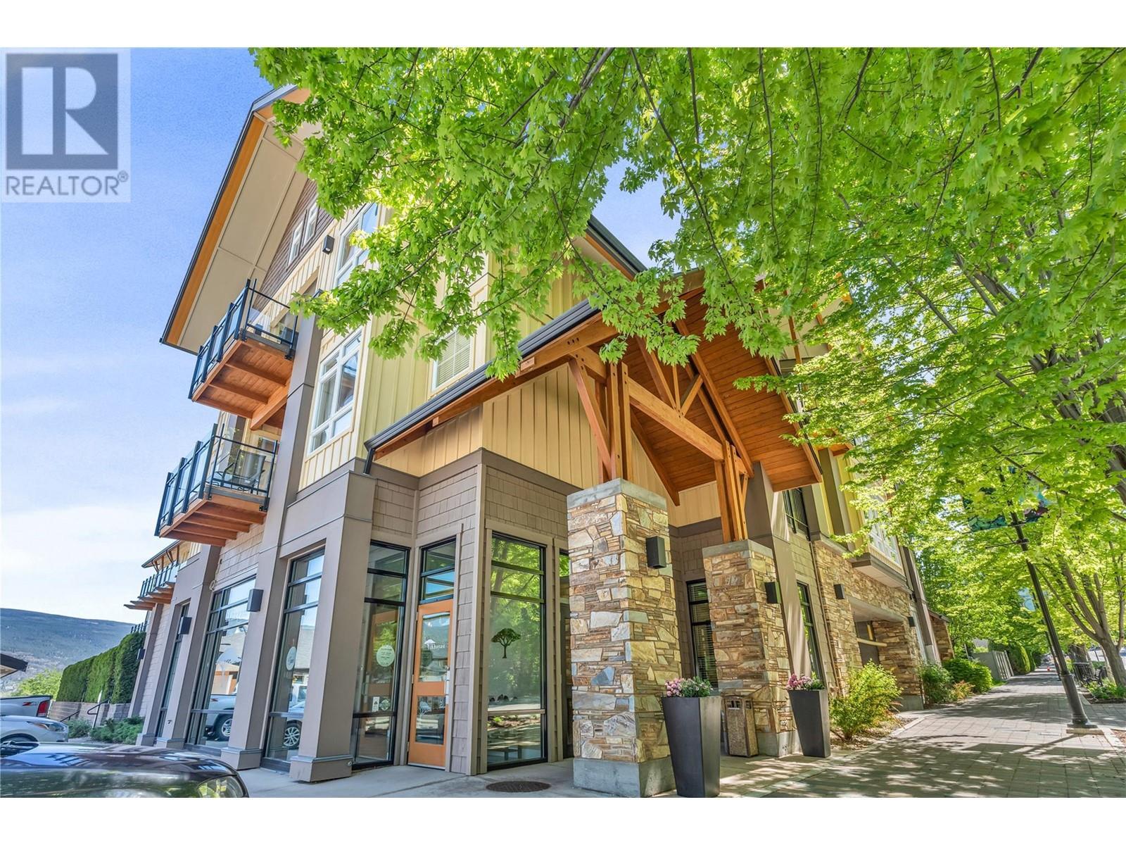 12811 Lakeshore Drive S Unit# 410/411, Summerland, BC - Outdoor