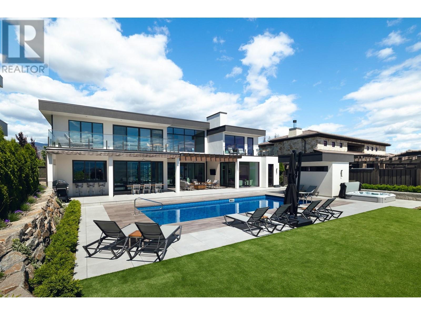 2463 Thacker Drive, West Kelowna, BC - Outdoor With In Ground Pool