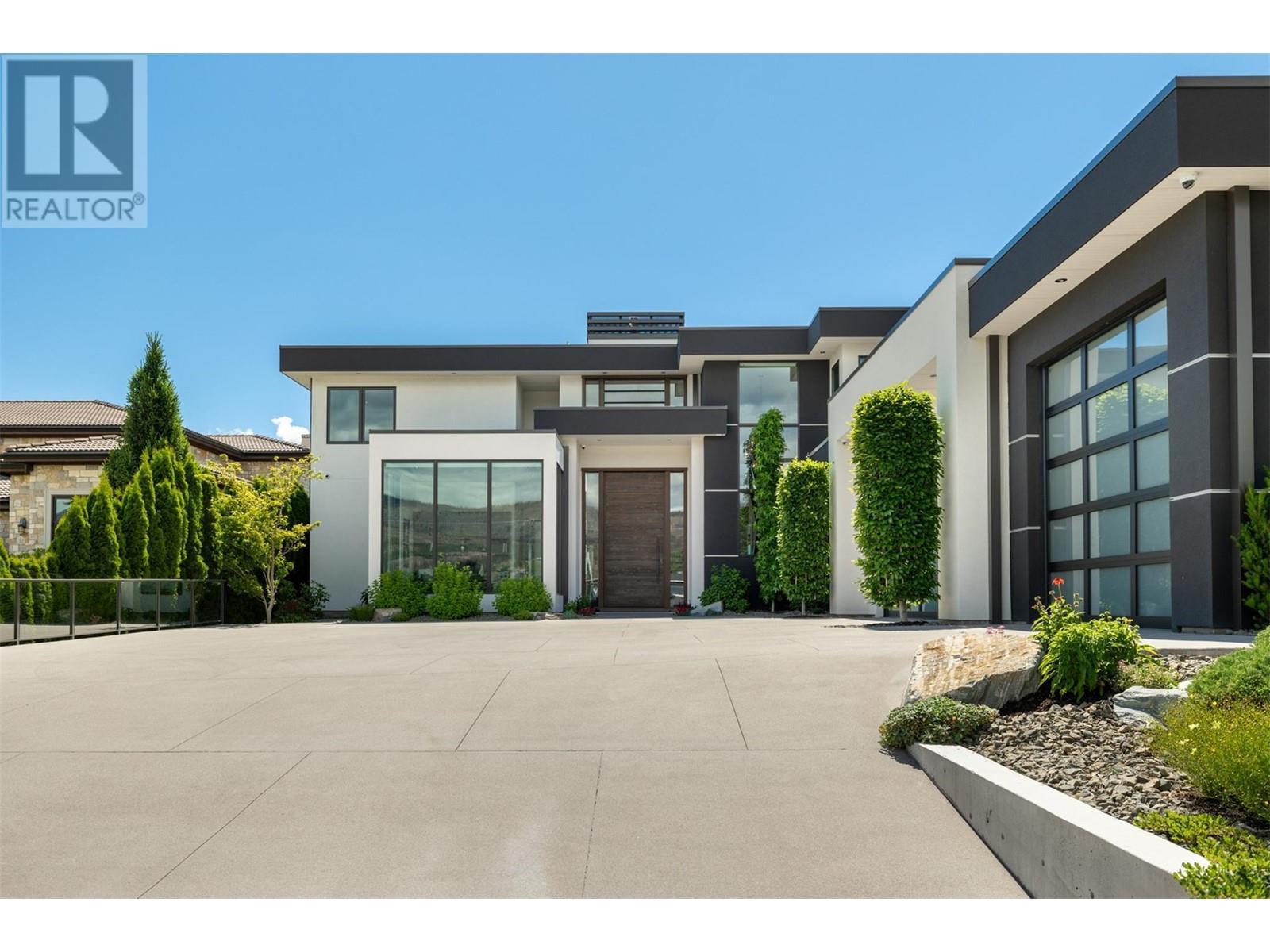 2463 Thacker Drive, West Kelowna, BC - Outdoor With Facade