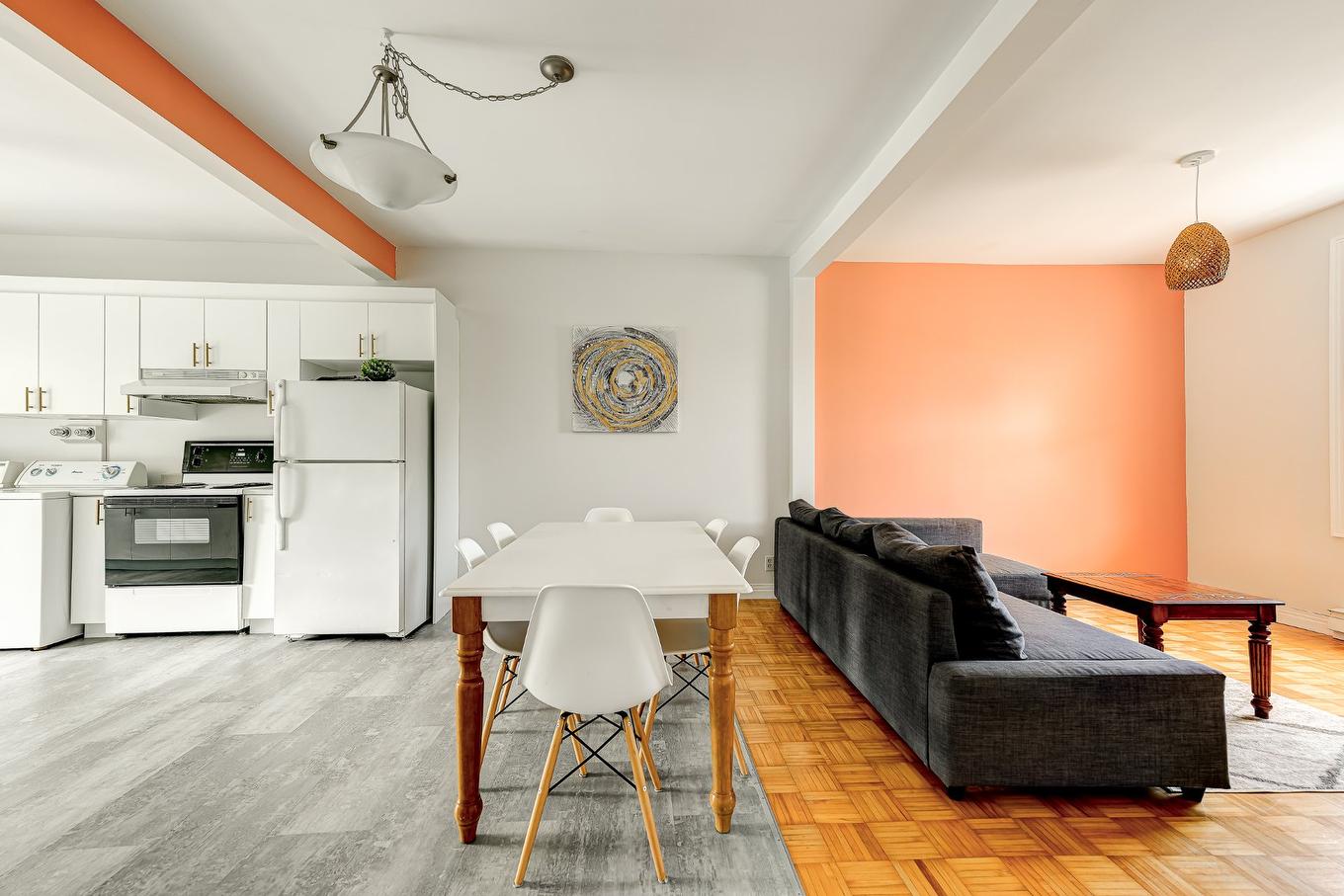 Overall view - 2184 Av. Lebrun, Montréal (Mercier/Hochelaga-Maisonneuve), QC - Indoor Photo Showing Kitchen