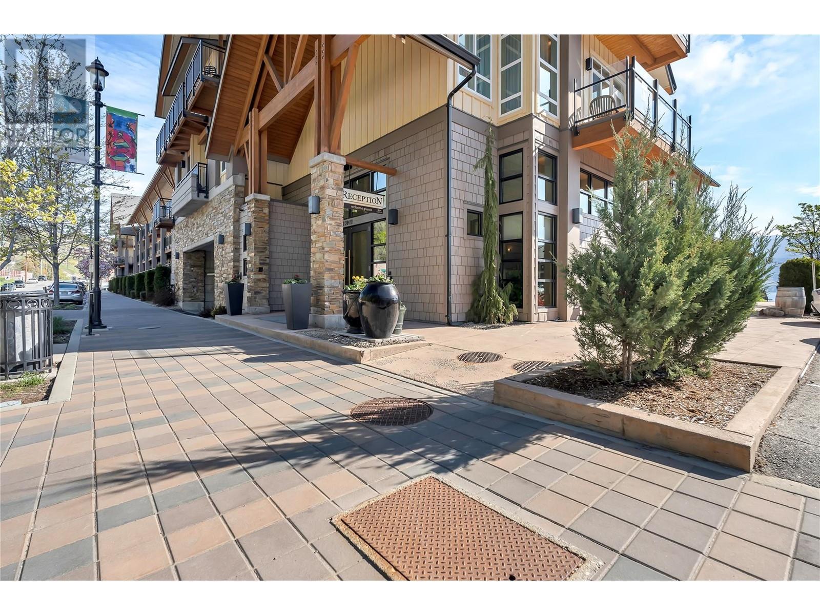 13011 Lakeshore Drive S Unit# 370, Summerland, BC - Outdoor
