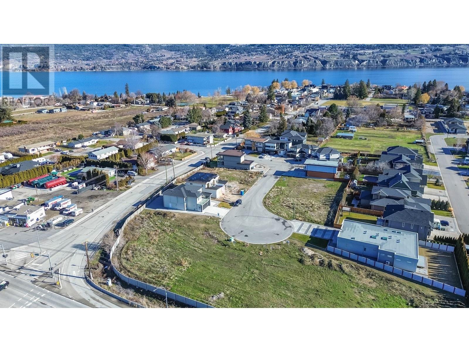 1727 Treffry Place, Summerland, BC
