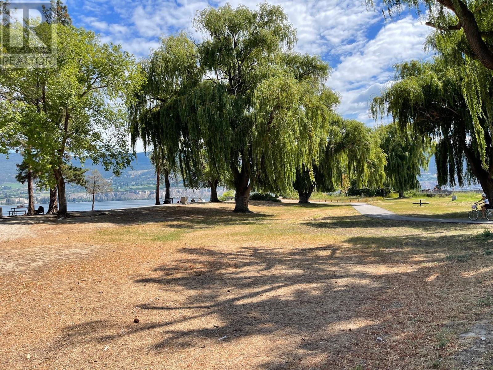 1727 Treffry Place, Summerland, BC