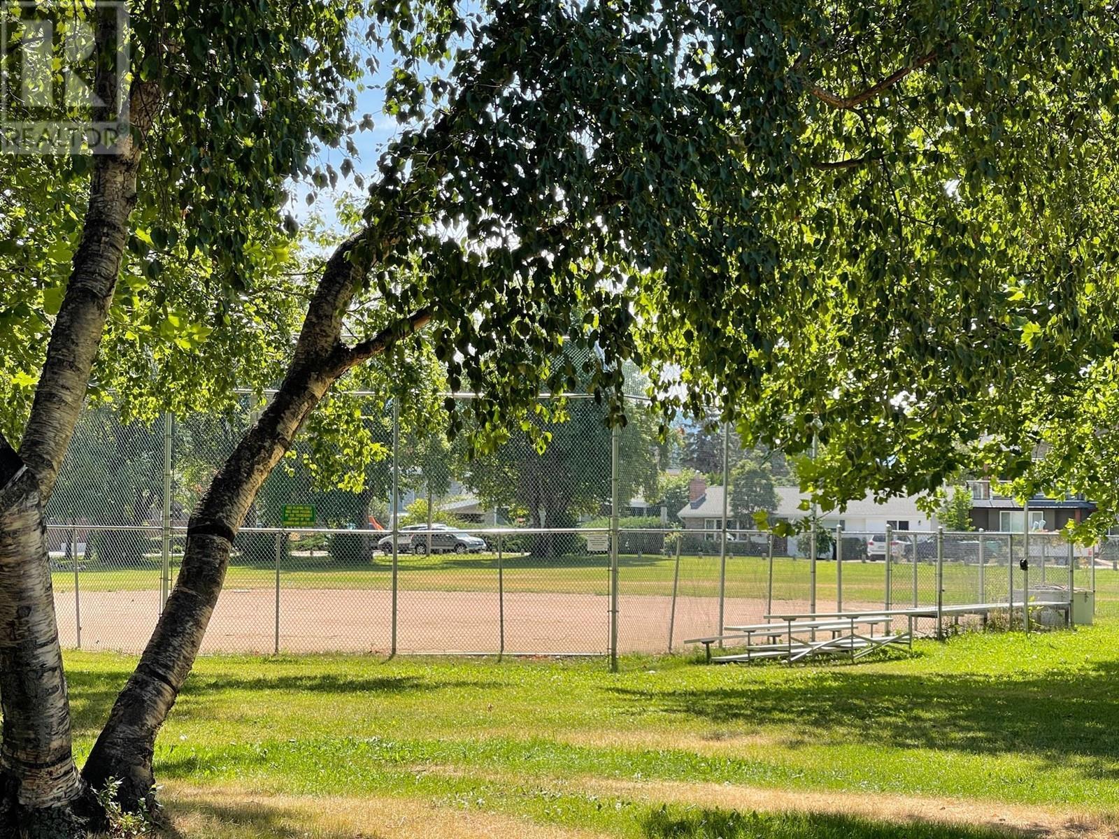 1727 Treffry Place, Summerland, BC