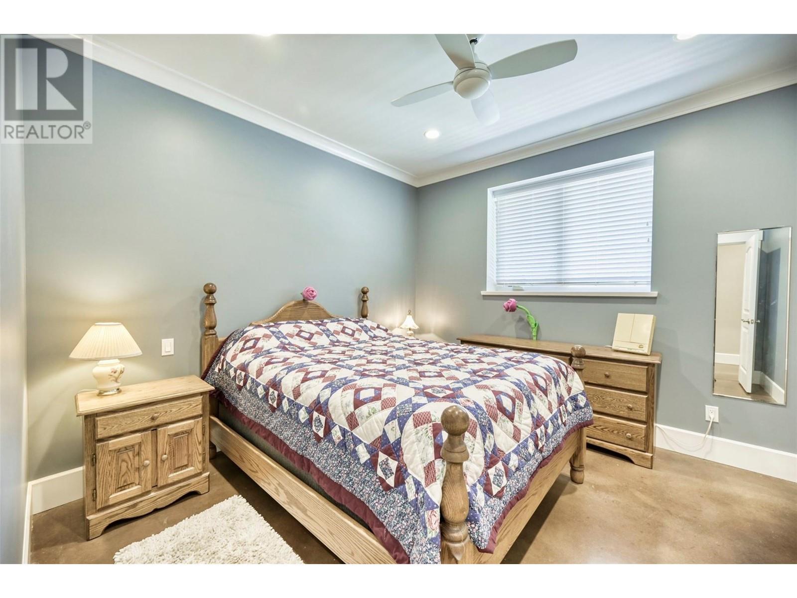 148 Sasquatch Trail, Osoyoos, BC - Indoor Photo Showing Bedroom