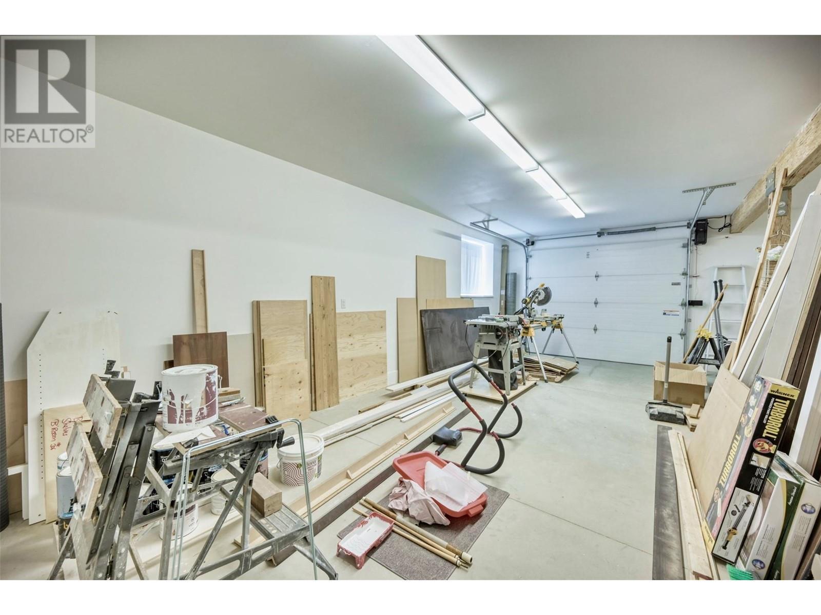 148 Sasquatch Trail, Osoyoos, BC - Indoor Photo Showing Garage