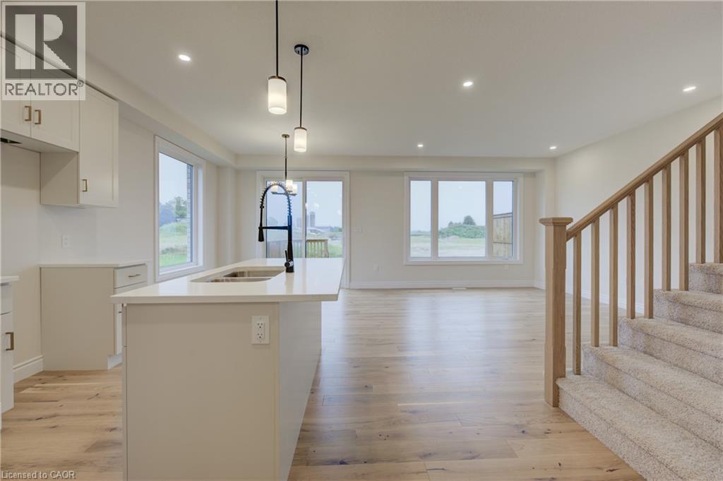 30 Anne Street W, Harriston, ON - Indoor Photo Showing Other Room