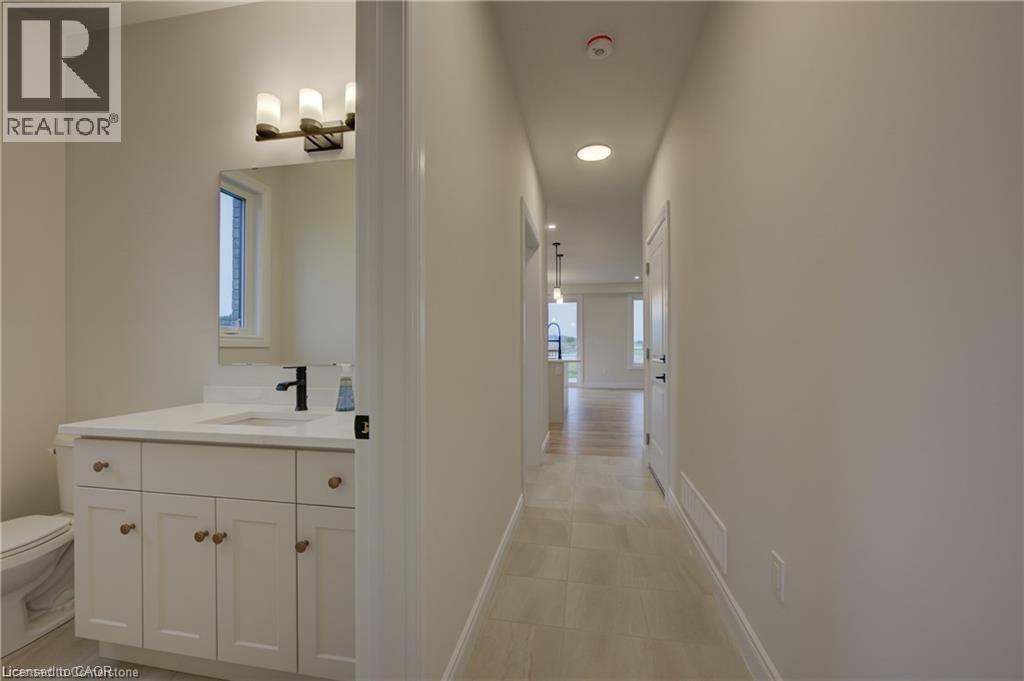 30 Anne Street W, Harriston, ON - Indoor Photo Showing Bathroom
