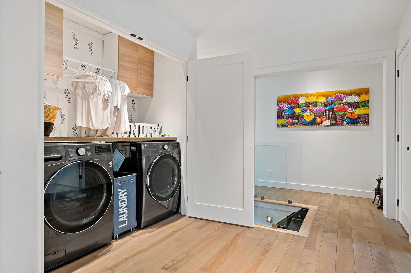 Laundry room - 1070 Rue Des Jonquilles, Mont-Tremblant, QC - Indoor Photo Showing Laundry Room