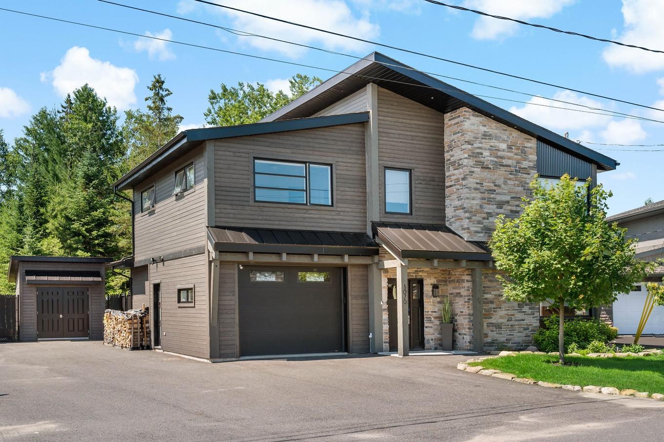 Frontage - 1070 Rue Des Jonquilles, Mont-Tremblant, QC - Outdoor