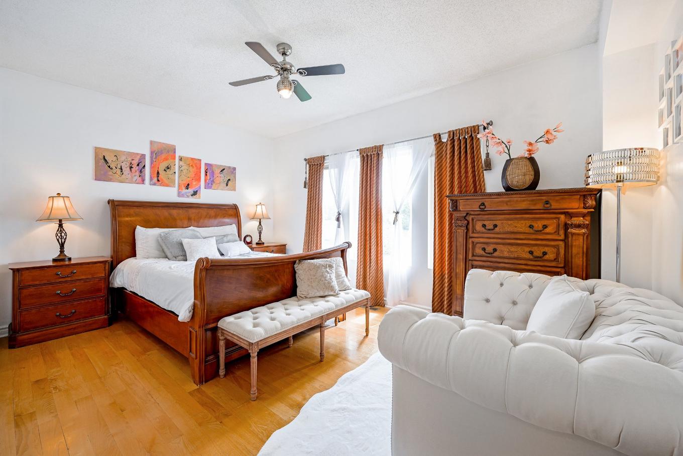 Bedroom - 303 Rue Alphonse-Desjardins, Montréal (L'Île-Bizard/Sainte-Geneviève), QC - Indoor Photo Showing Bedroom
