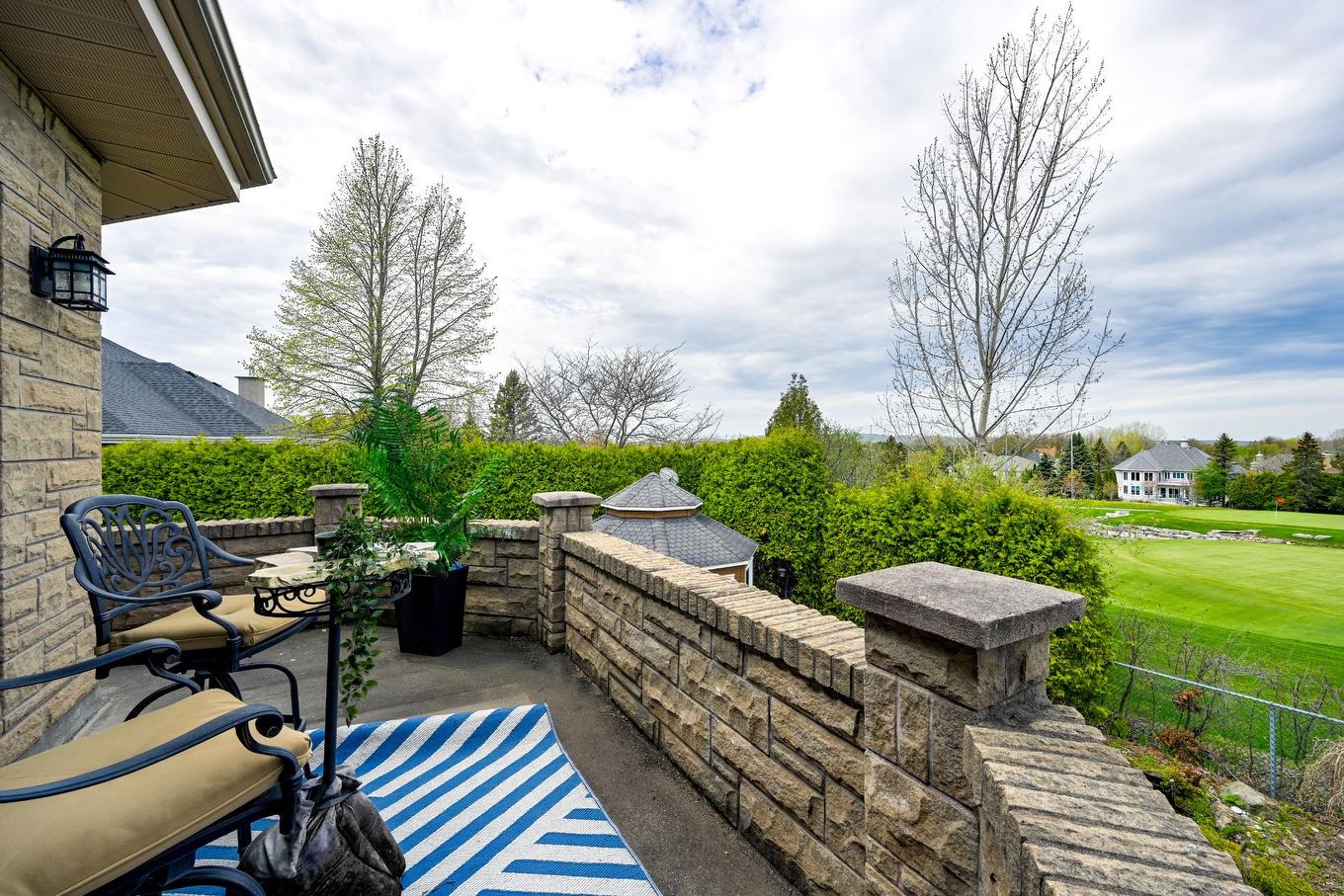 Balcony - 303 Rue Alphonse-Desjardins, Montréal (L'Île-Bizard/Sainte-Geneviève), QC - Outdoor