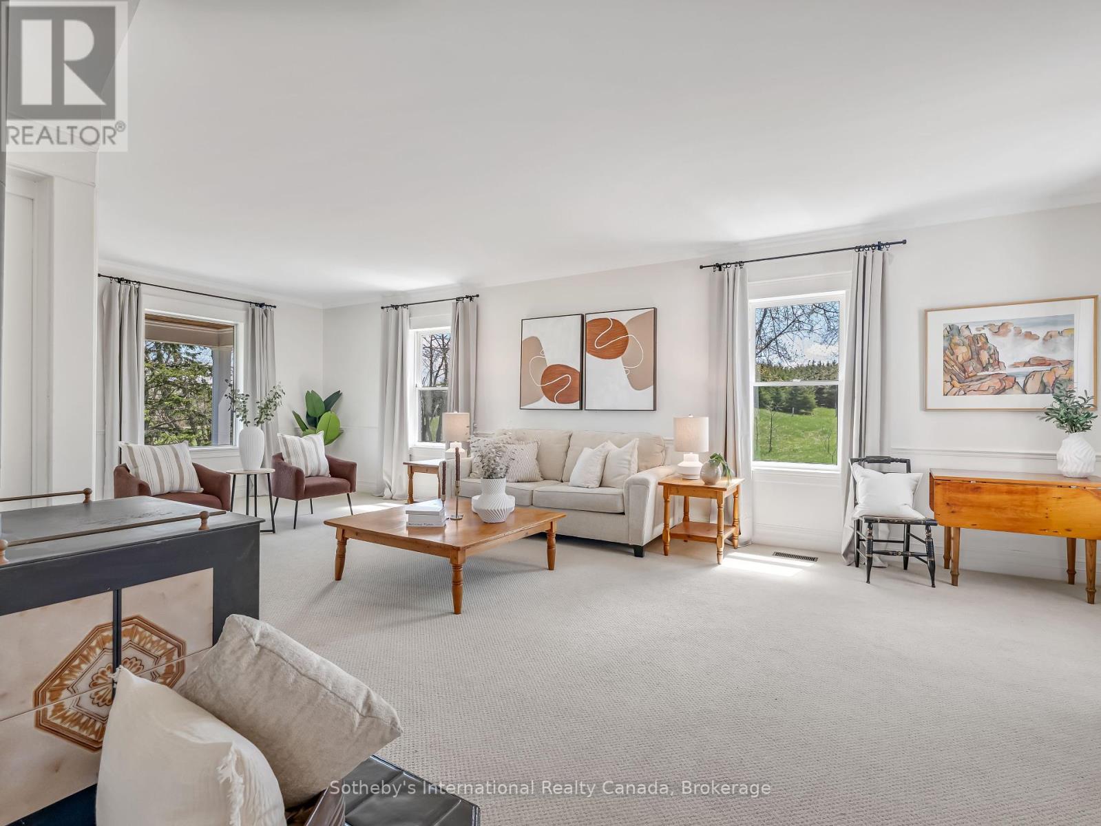 717218 1St Line E, Mulmur, ON - Indoor Photo Showing Living Room
