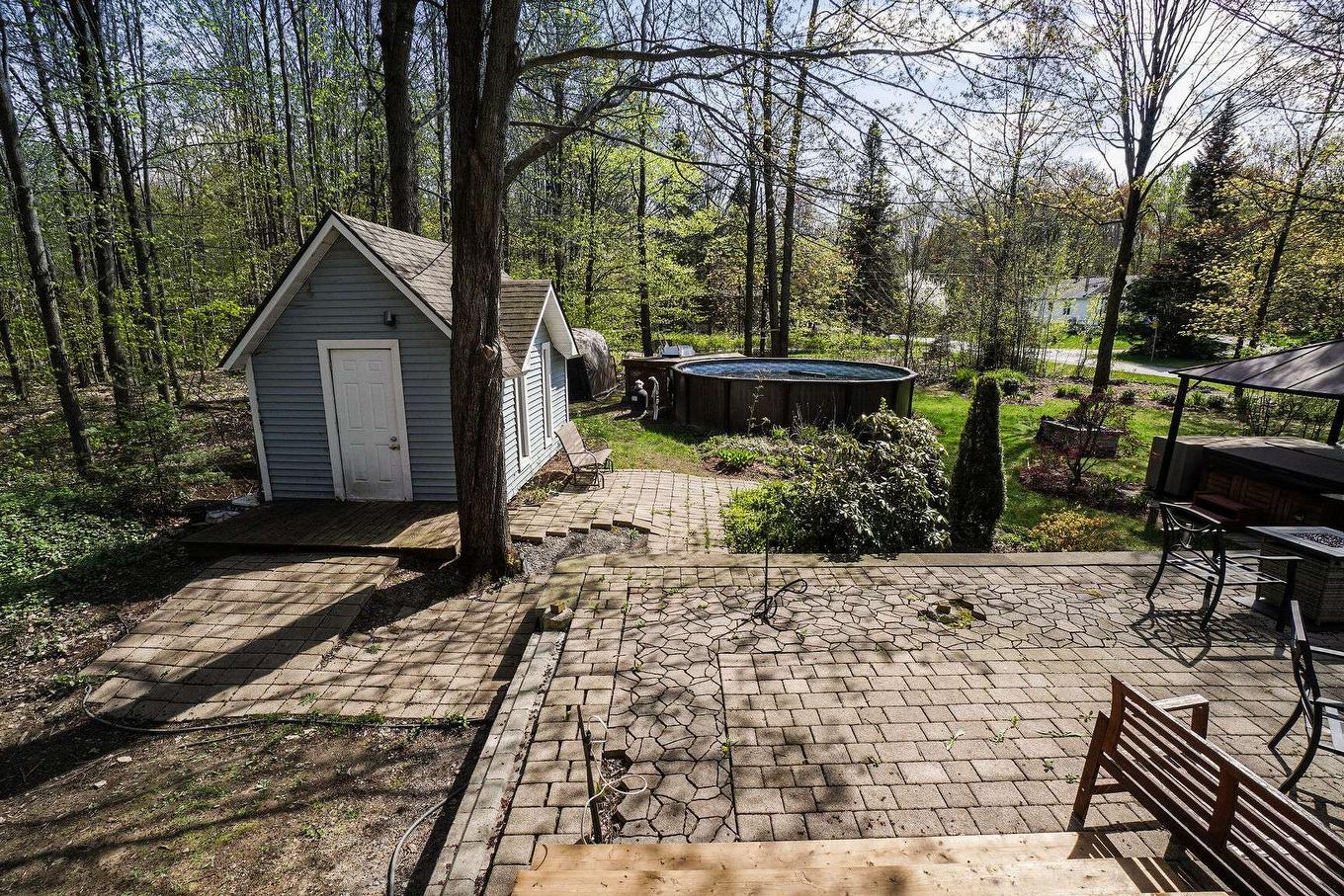 Patio - 2043 Av. Pierre, Mascouche, QC - Outdoor