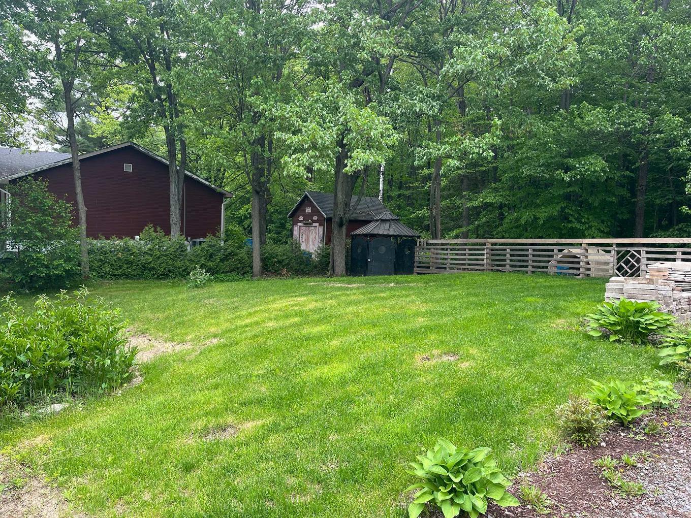 Backyard - 2043 Av. Pierre, Mascouche, QC - Outdoor