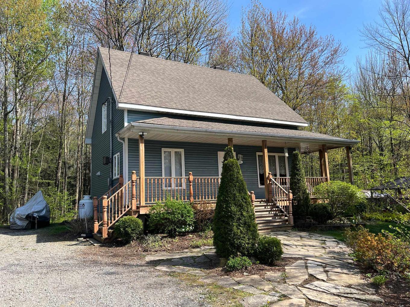 Frontage - 2043 Av. Pierre, Mascouche, QC - Outdoor With Deck Patio Veranda