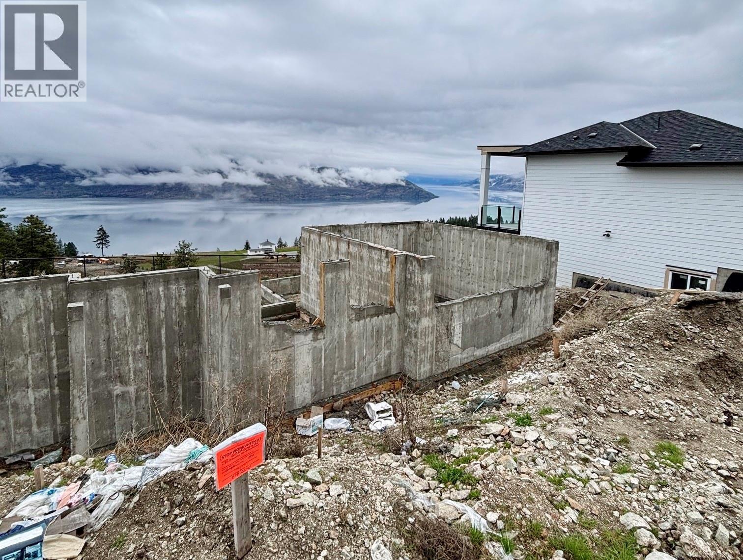 6050 Gerrie Road, Peachland, BC - Outdoor With Body Of Water