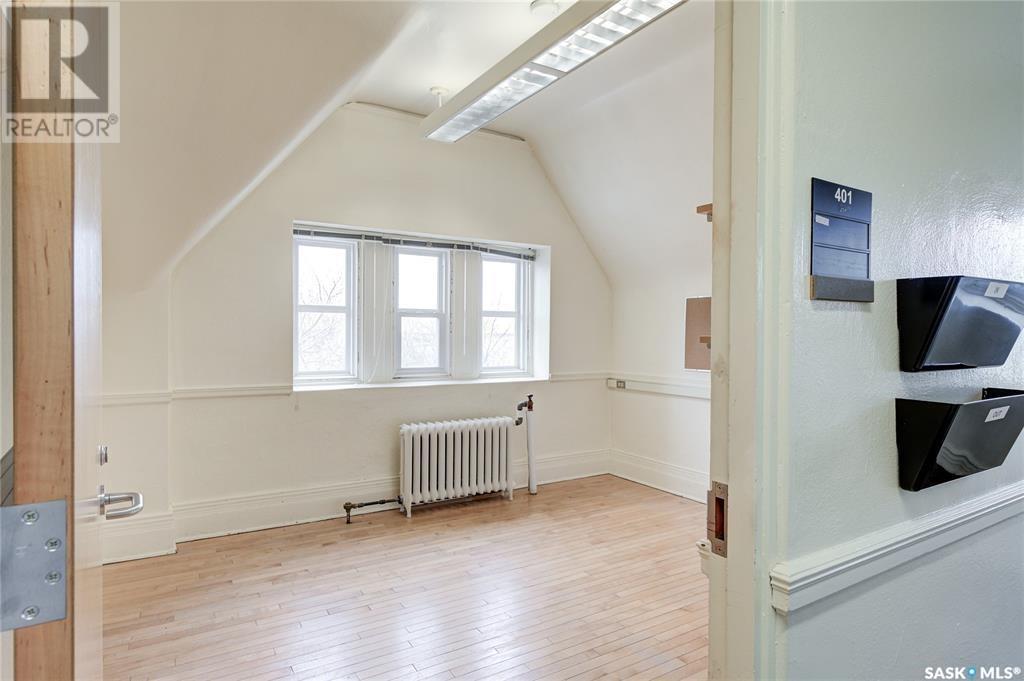 1121 College Drive, Saskatoon, SK