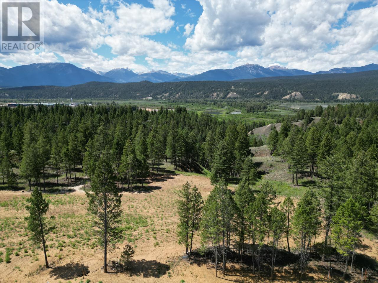 Lot 14 Saddlewood Lane, Radium Hot Springs, BC