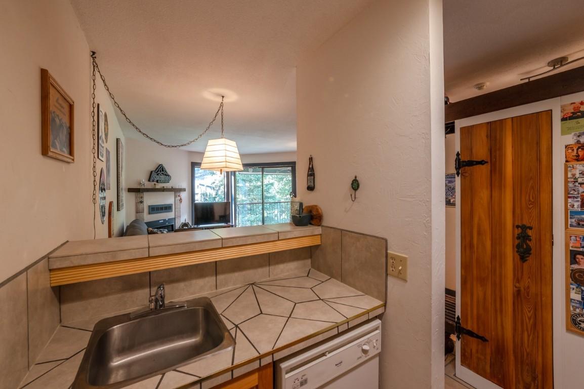 305-1191 Apex Mountain Road, Apex Mountain, BC - Indoor