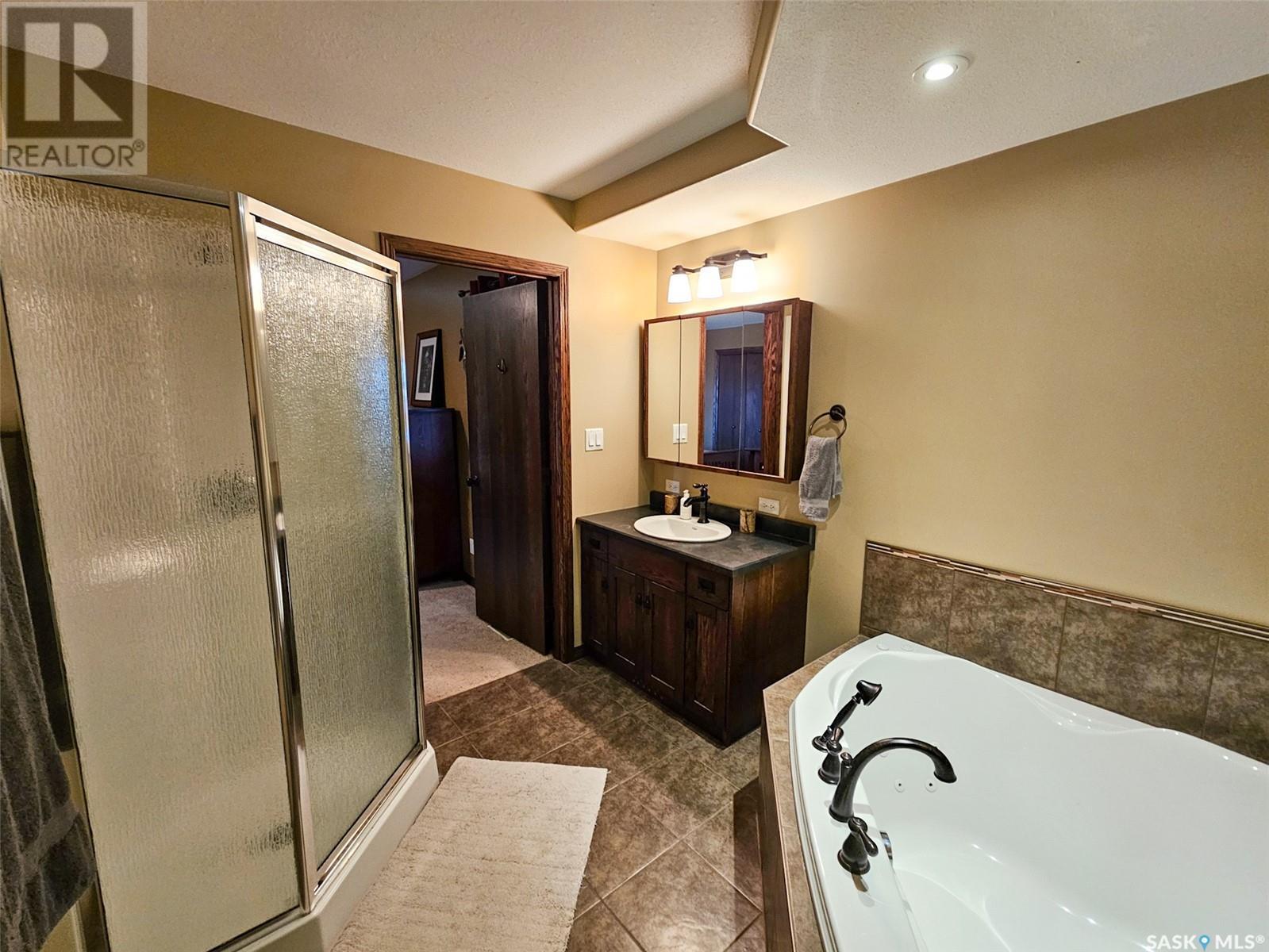 Chandler Acreage, Wood River Rm No. 74, SK - Indoor Photo Showing Bathroom