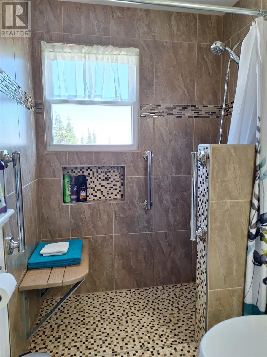 673 Oceanview Drive, Cape St. George, NL - Indoor Photo Showing Bathroom