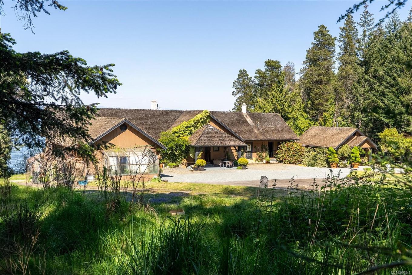 474 Sticks Allison Rd, Galiano Island, BC