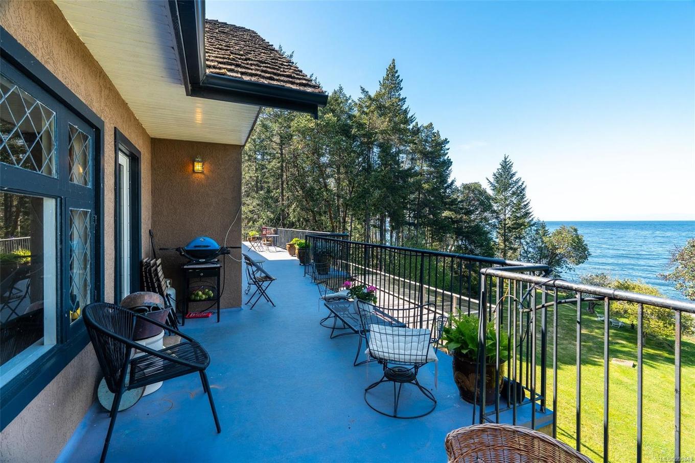 474 Sticks Allison Rd, Galiano Island, BC