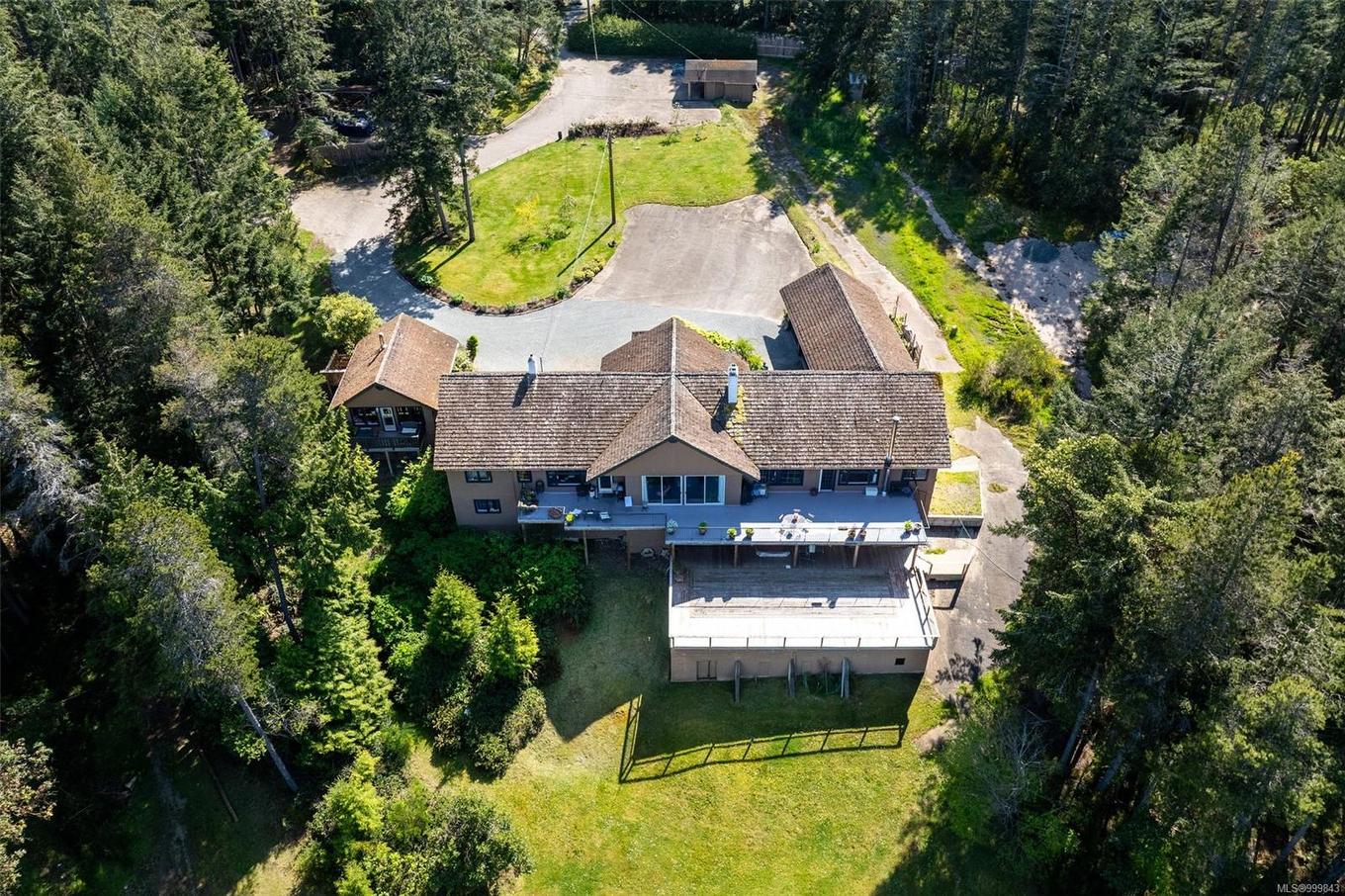 474 Sticks Allison Rd, Galiano Island, BC