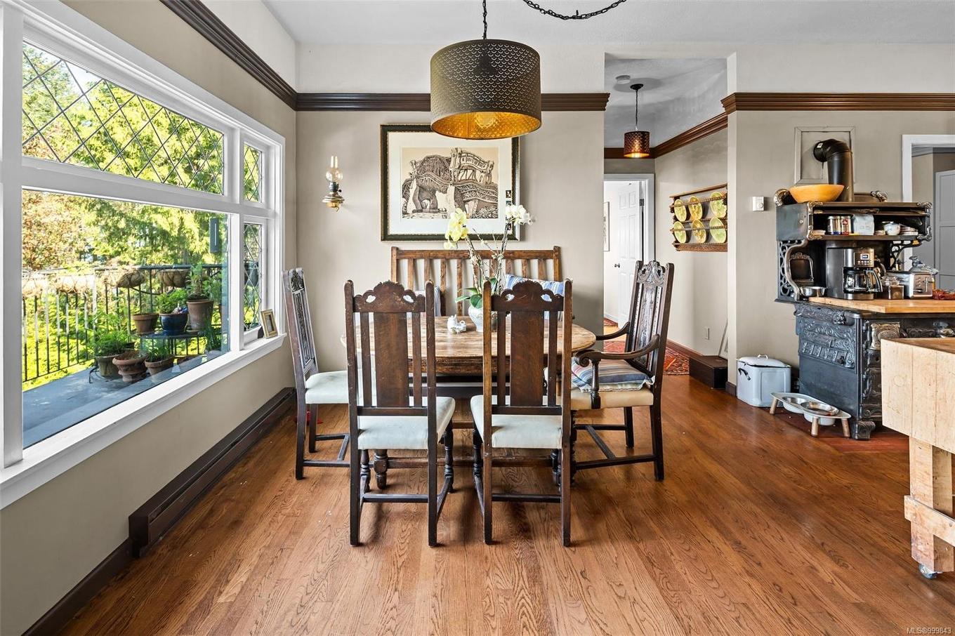 474 Sticks Allison Rd, Galiano Island, BC