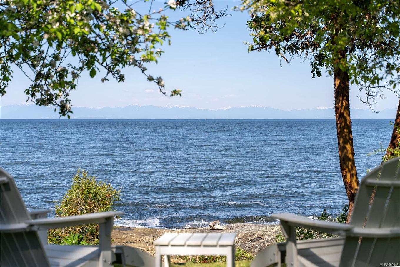 474 Sticks Allison Rd, Galiano Island, BC