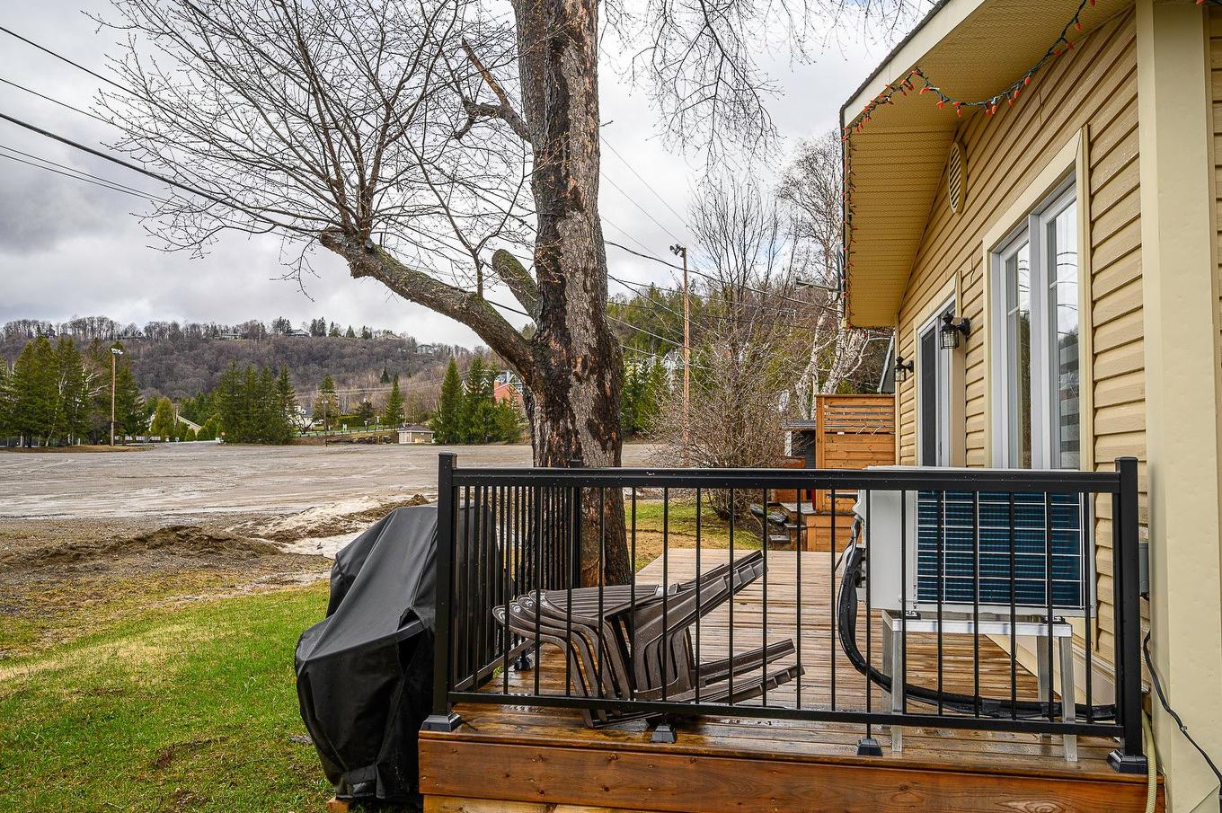 Patio - 219 Ch. Des Habitations-Des-Monts, Saint-Sauveur, QC - Outdoor