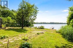 Easy access to waterfront -