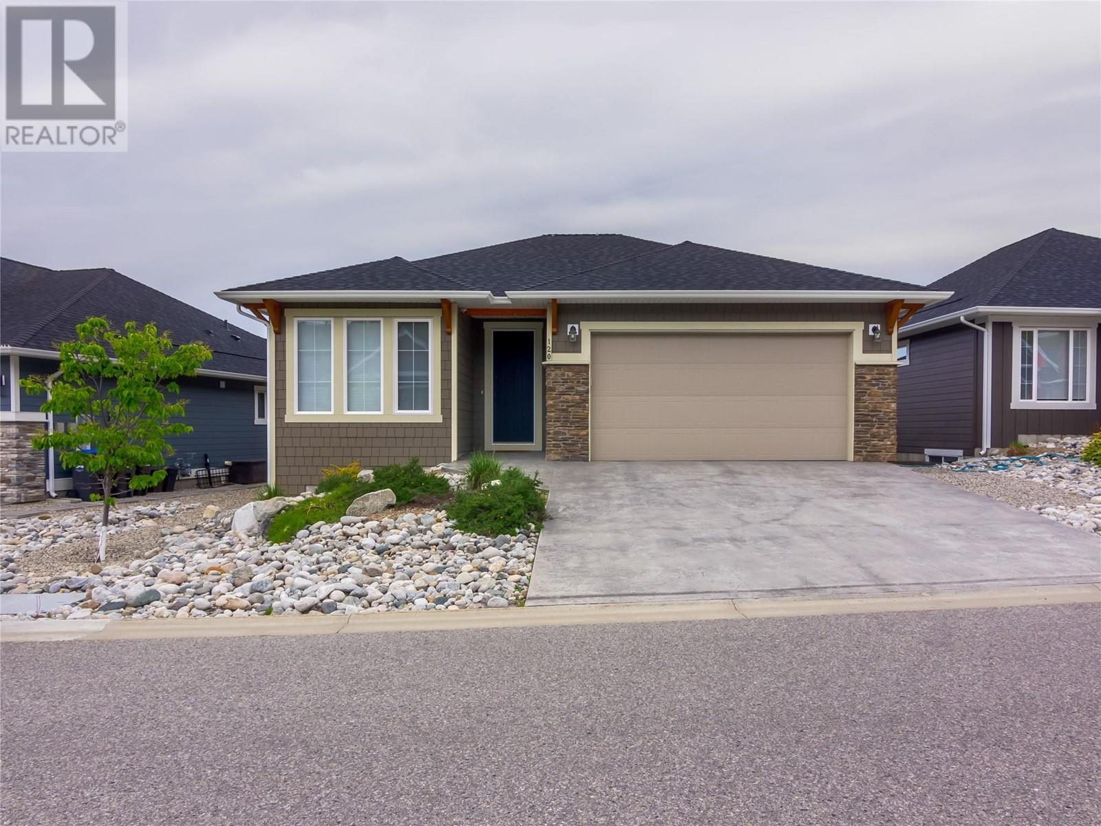 120 Sendero Crescent, Penticton, BC - Outdoor With Facade