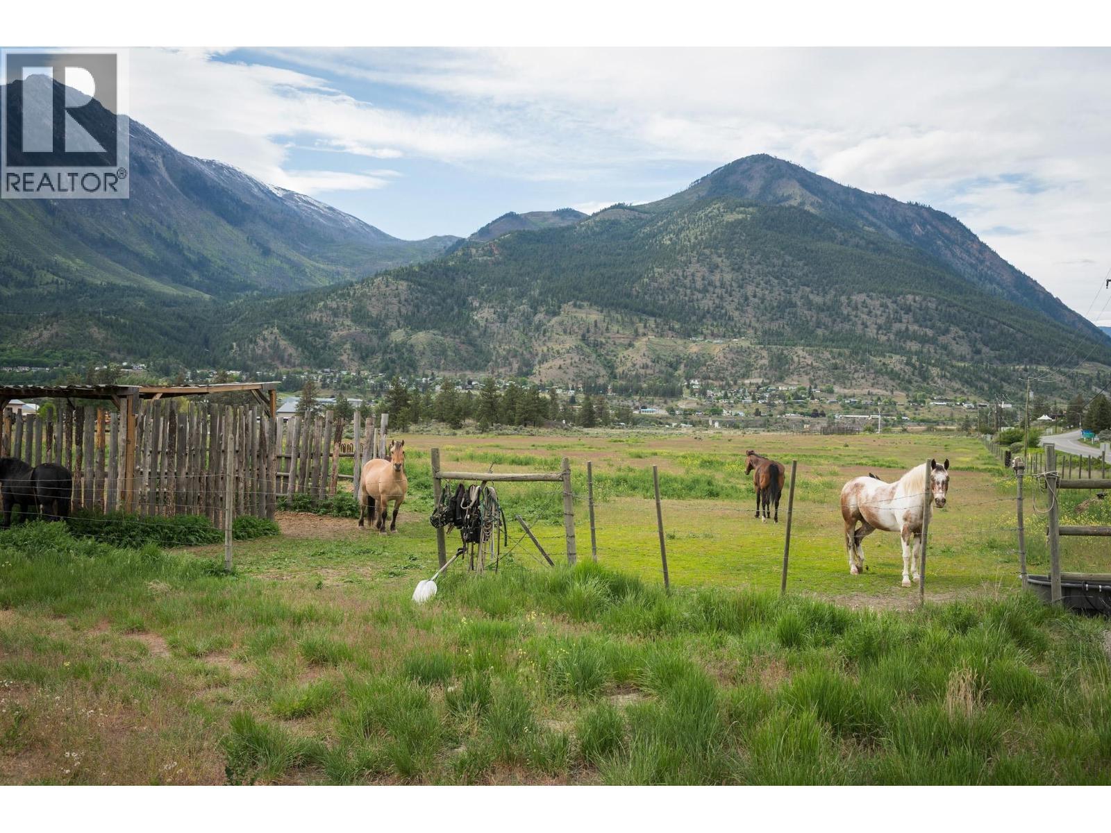 707 Industrial Place, Lillooet, BC