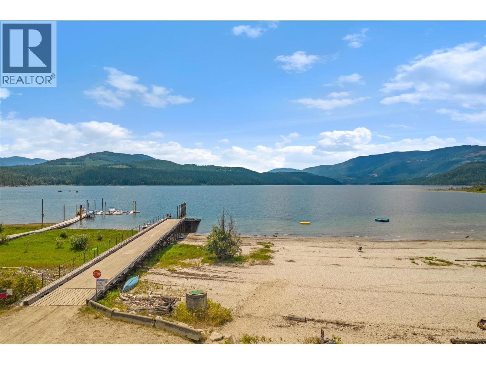 boat launch 5 mins away - 1446 Nittel Road, Seymour Arm, BC - Outdoor With Body Of Water With View