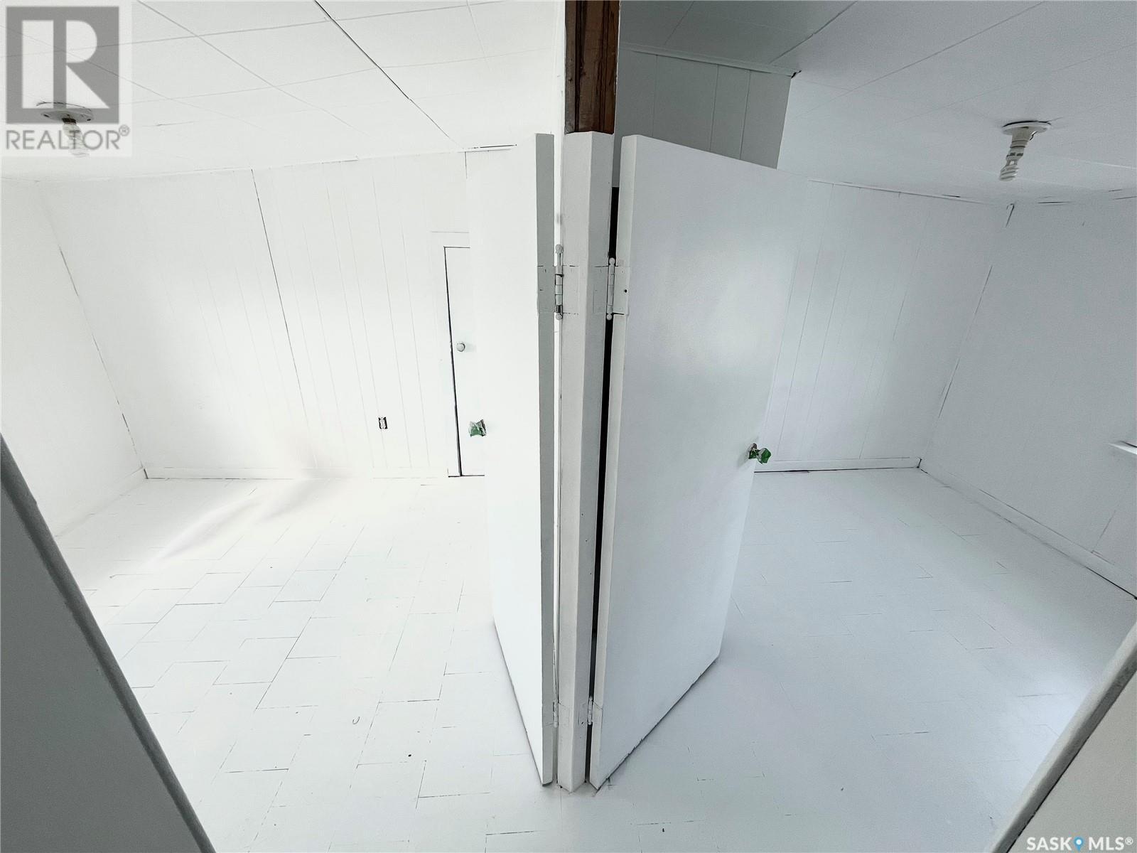 419 Main Street, Kipling, SK - Indoor Photo Showing Other Room