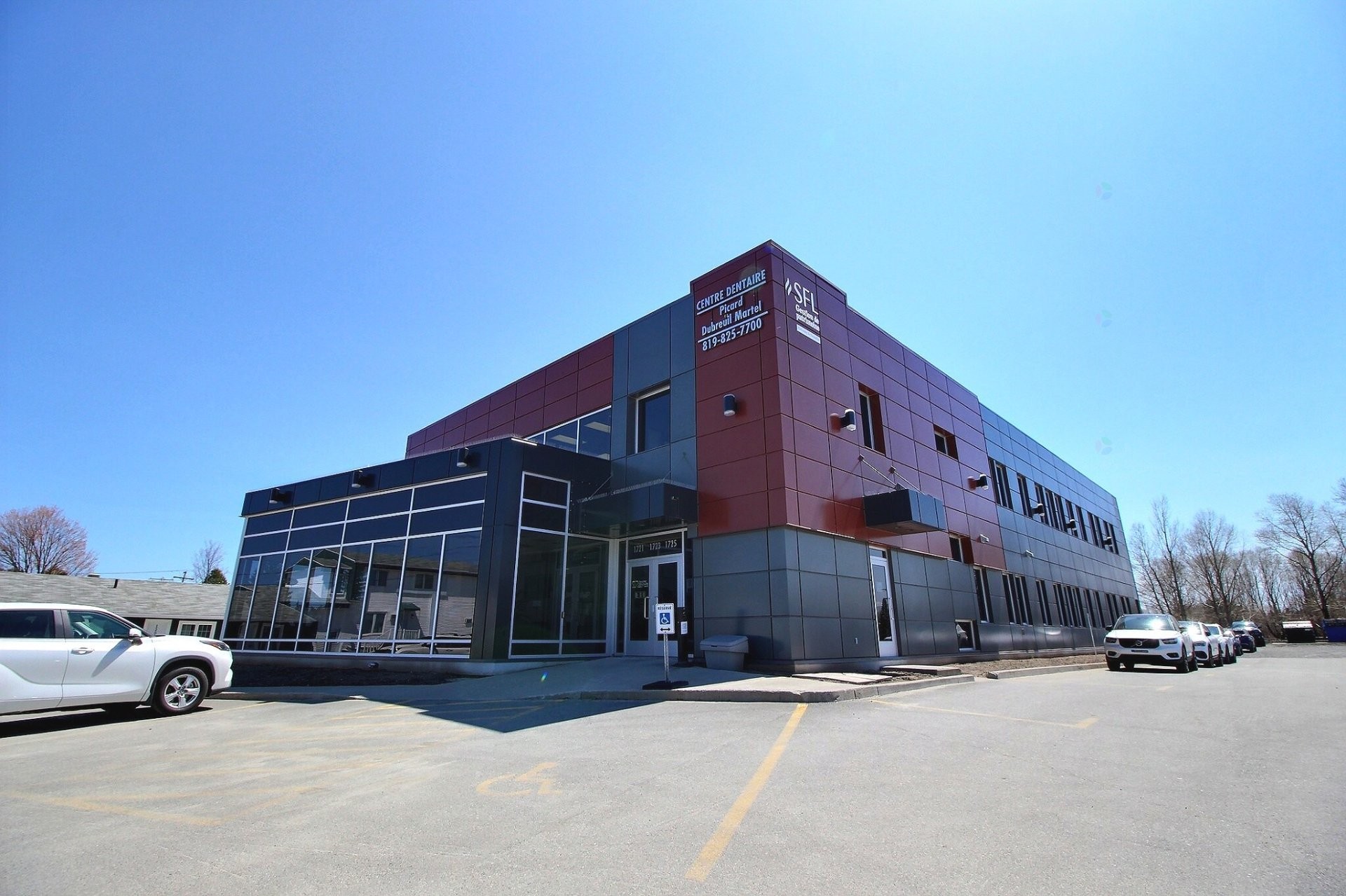 Façade - 1723 3E Avenue, Val-D'Or, QC - Outdoor