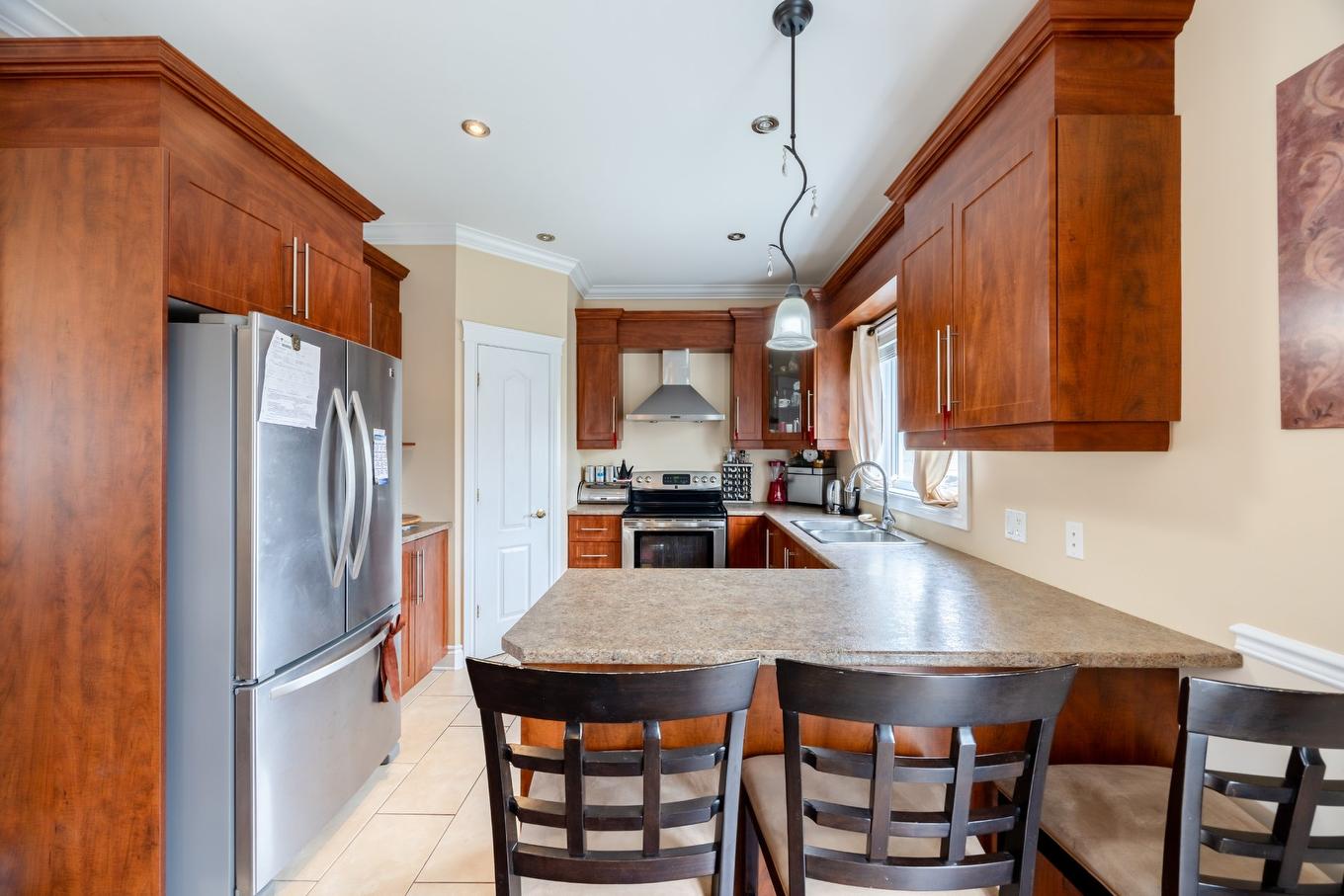 Kitchen - 7775 Rue De Lausanne, Brossard, QC - Indoor