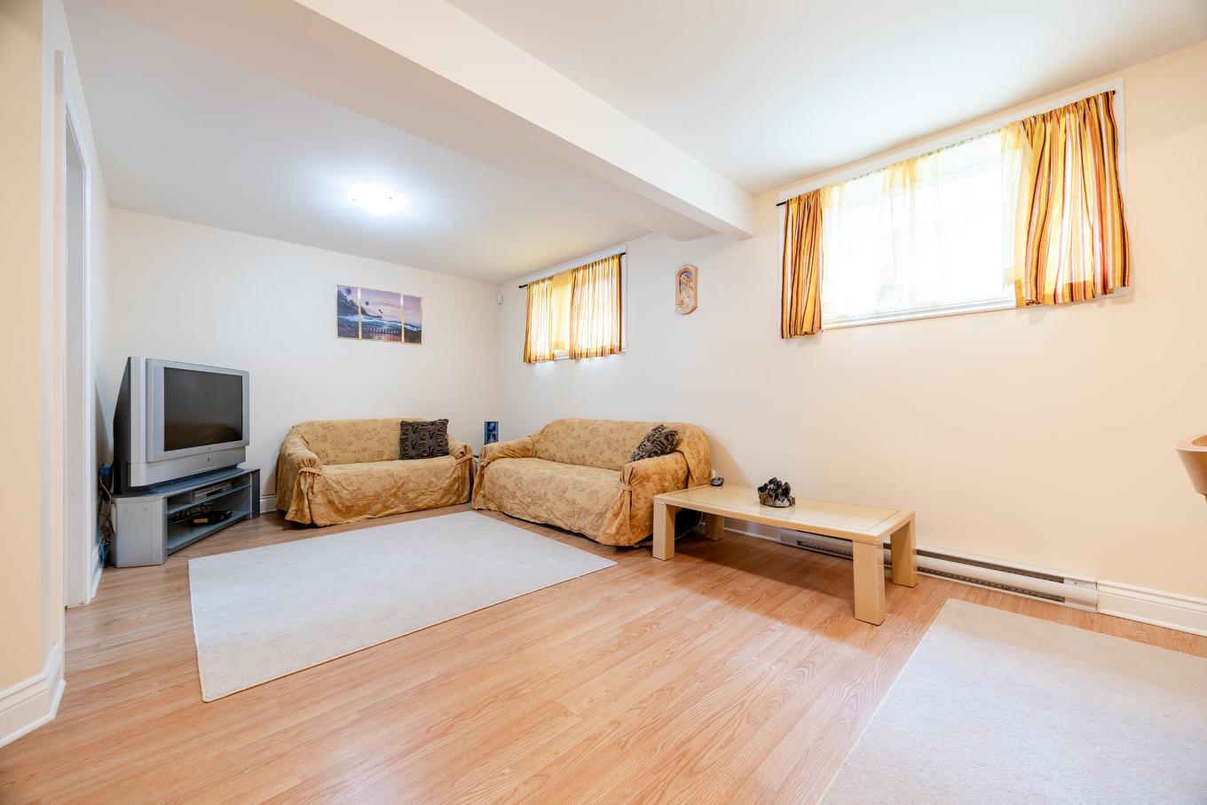 Basement - 7775 Rue De Lausanne, Brossard, QC - Indoor