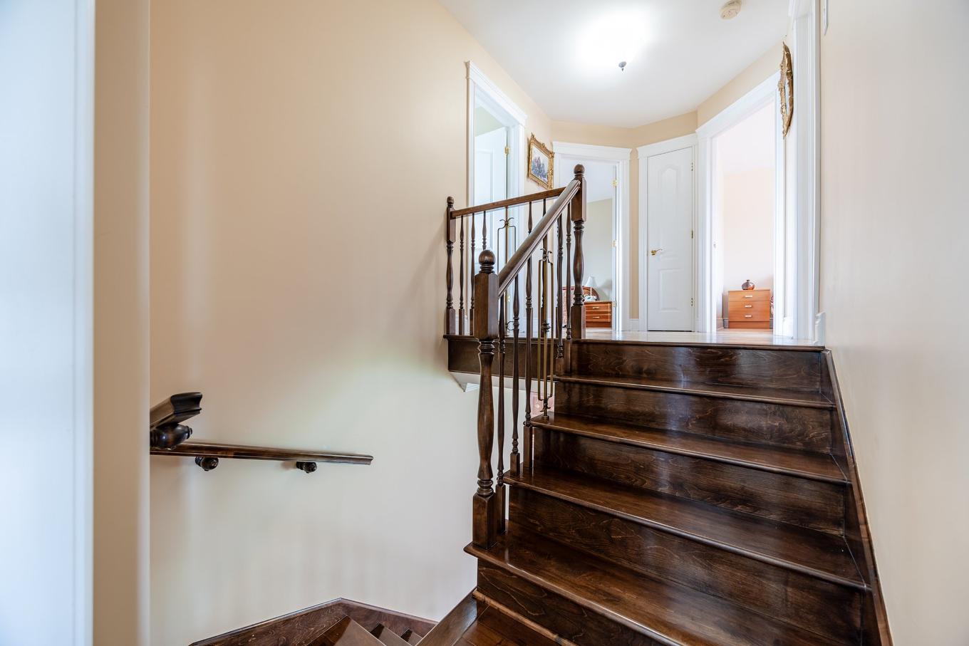 Hall - 7775 Rue De Lausanne, Brossard, QC - Indoor Photo Showing Other Room